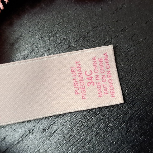 Victoria's Secret Push up lace padded bra size 34C - Picture 10 of 13